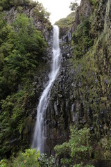 Fototapeta na wymiar Madeira waterfall