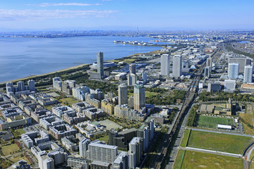 Fototapeta premium 郊外の住宅地／海浜幕張マンション群