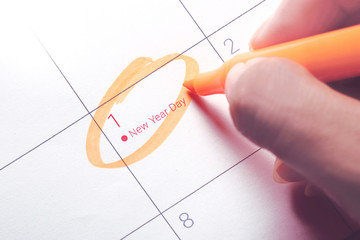 Obraz premium Close up of first day of the year 2018 on diary calendar.