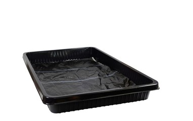 Assembling the device to facilitate the care of indoor plants. Over the capillary mat from white synthetic felt, which holds water, lying in a black plastic pallet, is laid a fine-pored black protecti