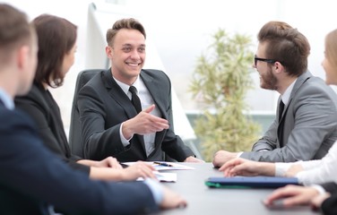 Fototapeta premium businessman at a meeting with employees
