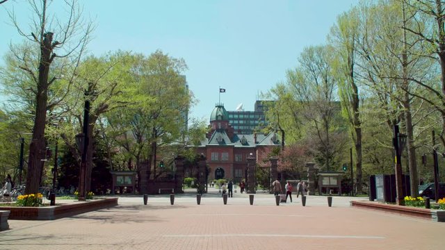 北海道・赤れんが庁舎と札幌市北3条広場_Former Hokkaido Government Office and Kita 3-jo Plaza, Sapporo