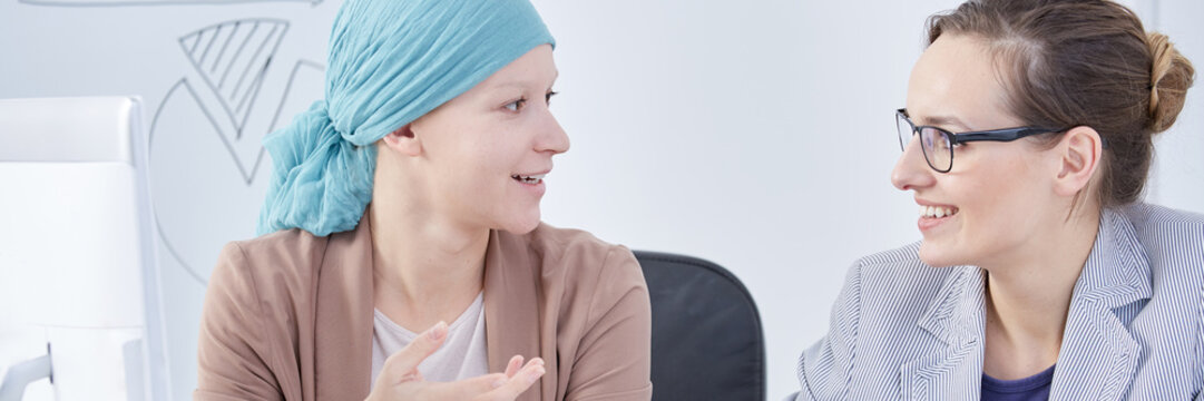 Cancer woman enjoying conversation