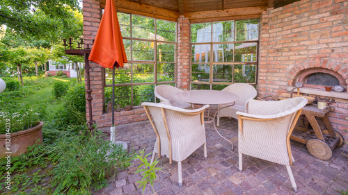 mediterraner stil garten, garten terrasse im mediterranen stil " stock photo and royalty-free, Design ideen