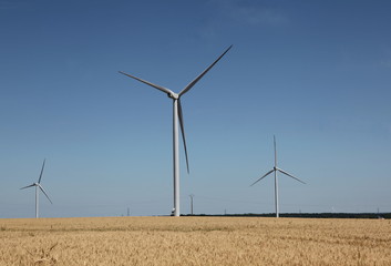 Eoliennes.