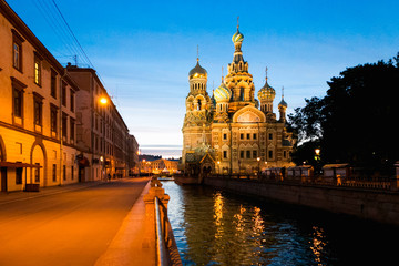 Obraz premium Petersburg, Russia - June 29, 2017: Church of the Savior on Blood at Night.