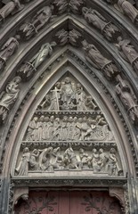 Tympan de la cathédrale Notred-Dame de Starsbourg, Bas-Rhin, France
