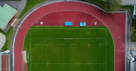 stade de rugby avec piste d'athétisme 