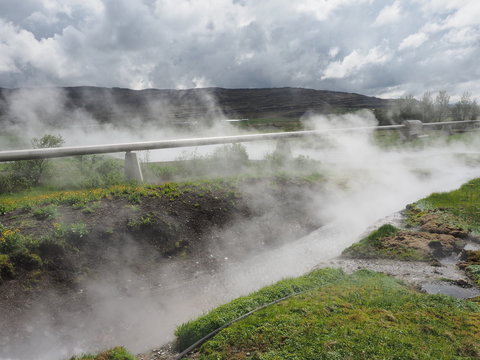 Deildartunguhver - Einheit hei&szlig;er Quellen im Reykholtsdalur
