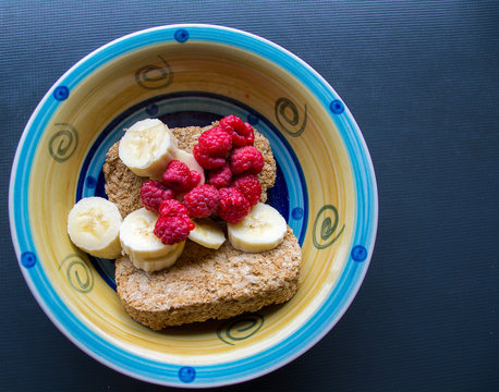 Breakfast of cereal and fruit