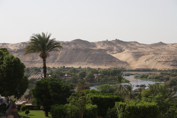 Fototapeta na wymiar Mountains and Islands in Aswan