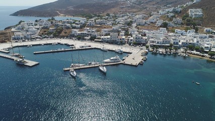 Grèce Cyclades île de Serifos vue du ciel