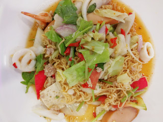 Fried Noodle Salad with Spicy Sauce - Food