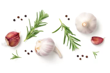Cercles muraux Aromatique Garlic, Rosemary and Pepper Isolated on White Background