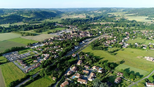 France Dordogne Siorac en P&eacute;rigord vu du ciel