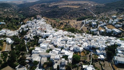 Gr&egrave;ce Cyclades &icirc;le de Paros Lefkes vue du ciel