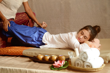 Spa and massage : Thai massage and spa for healing and relaxation
