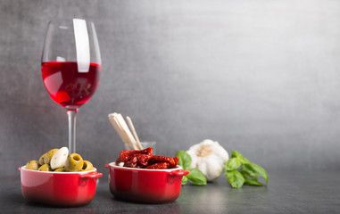 olives and red wine