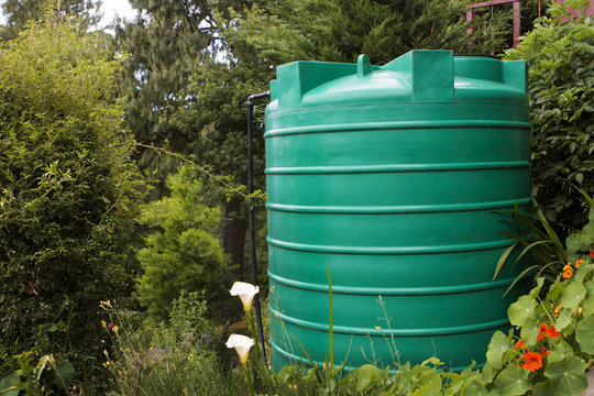 Pressure Water Storage Tank Photos, Download The BEST Free Pressure Water  Storage Tank Stock Photos & HD Images
