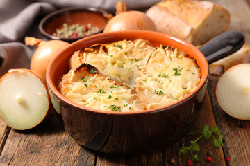 onion soup with bread and cheese