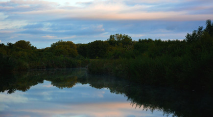 Fototapeta na wymiar Reflection pond