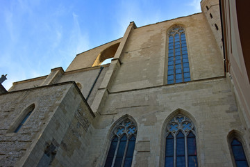 Fototapeta na wymiar Napoli, Monastero di Santa Chiara. Facciata laterale esterna.
