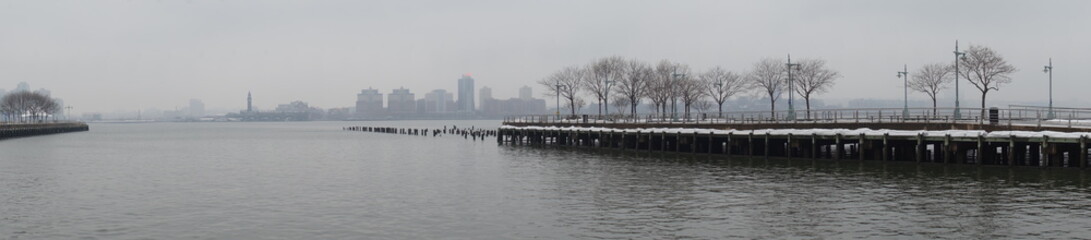 panorama peer in the snow