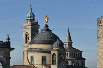 Fototapeta na wymiar Bergamo - panorama dal Parco delle Rimembranze