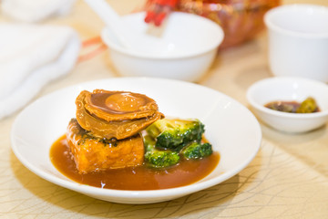 Braised abalone with broccoli and beancurd, premium expensive Chinese delicacy