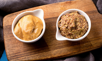 Different kinds of mustard