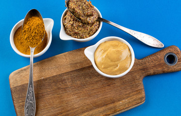 Different kinds of mustard