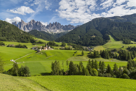 View of Church and mountain backdrop, Val di Funes, Bolzano Province, Trentino-Alto Adige/South Tyrol, Italian Dolomites