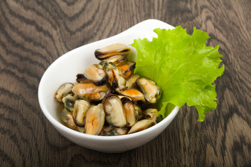 Pickled mussels