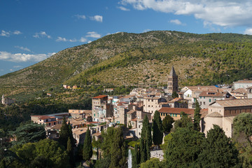 Fototapeta na wymiar View to the old town of Tivoli, Italy