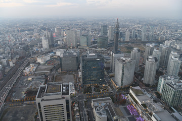 Fototapeta na wymiar 日本・横浜の都市景観「横浜駅方向や横浜の街並みを望む」