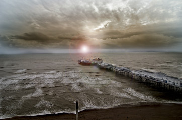 Fototapeta na wymiar Winter day at Brighton Pier, United Kingdom