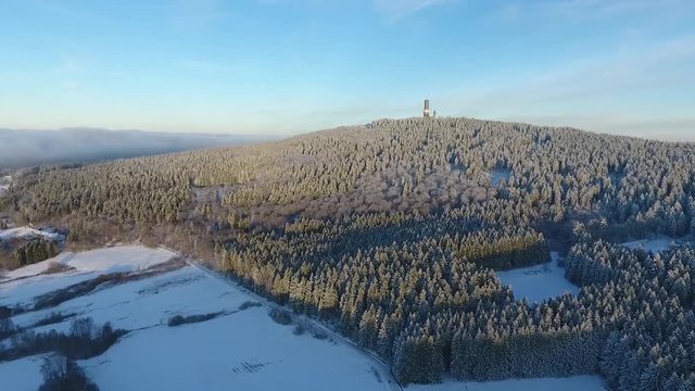 Der gro&szlig;e Feldberg im Taunus im Winter
