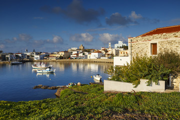Morning view of Psara village and its harbour.
