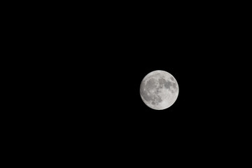Vollmond über Deutschland