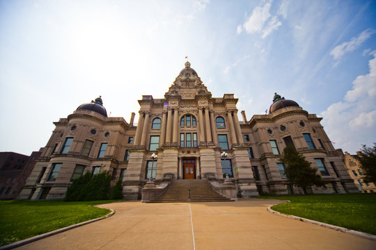 Courthouse Building Evansville