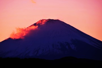 Fototapeta premium 富士山夕景シルエット