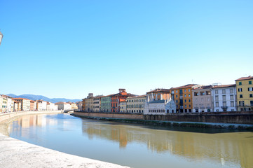 Fototapeta na wymiar Rio Arno in Pisa 
