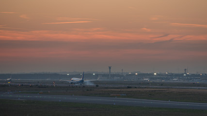 Fototapeta na wymiar Plainspotting am Frankfurter Flughafen