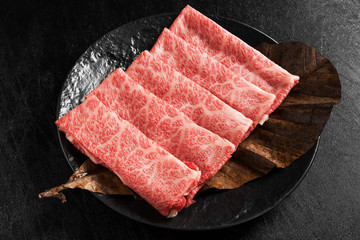 きれいな霜降り肉　The finest Kyushu Japanese beef
