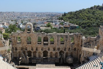 ヘロディス・アッティスコ音楽堂/ギリシャ アテネのアテナイのアクロポリス南西麓にある屋外音楽堂、劇場のこと。