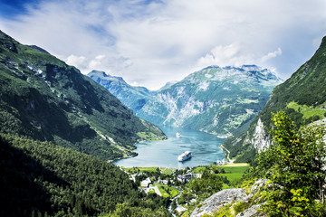 Naklejka na ściany i meble Beautiful mountain landscape. Geirangerfjord, Norway