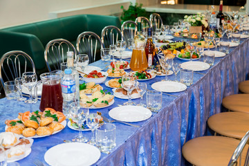 The preparations for the Banquet or buffet. A gala reception. Catering.