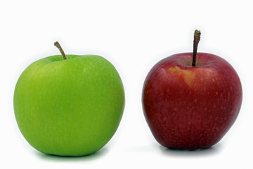 Apfelduo, grüner und roter Apfel