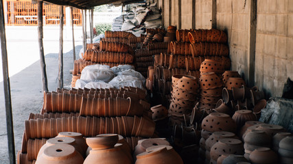 Fototapeta na wymiar Pottery is the ceramic material