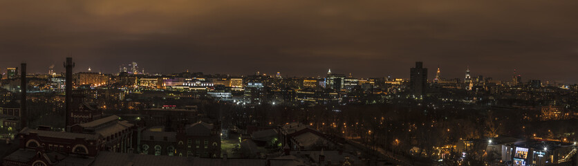 Fototapeta na wymiar Night view of the city of Moscow